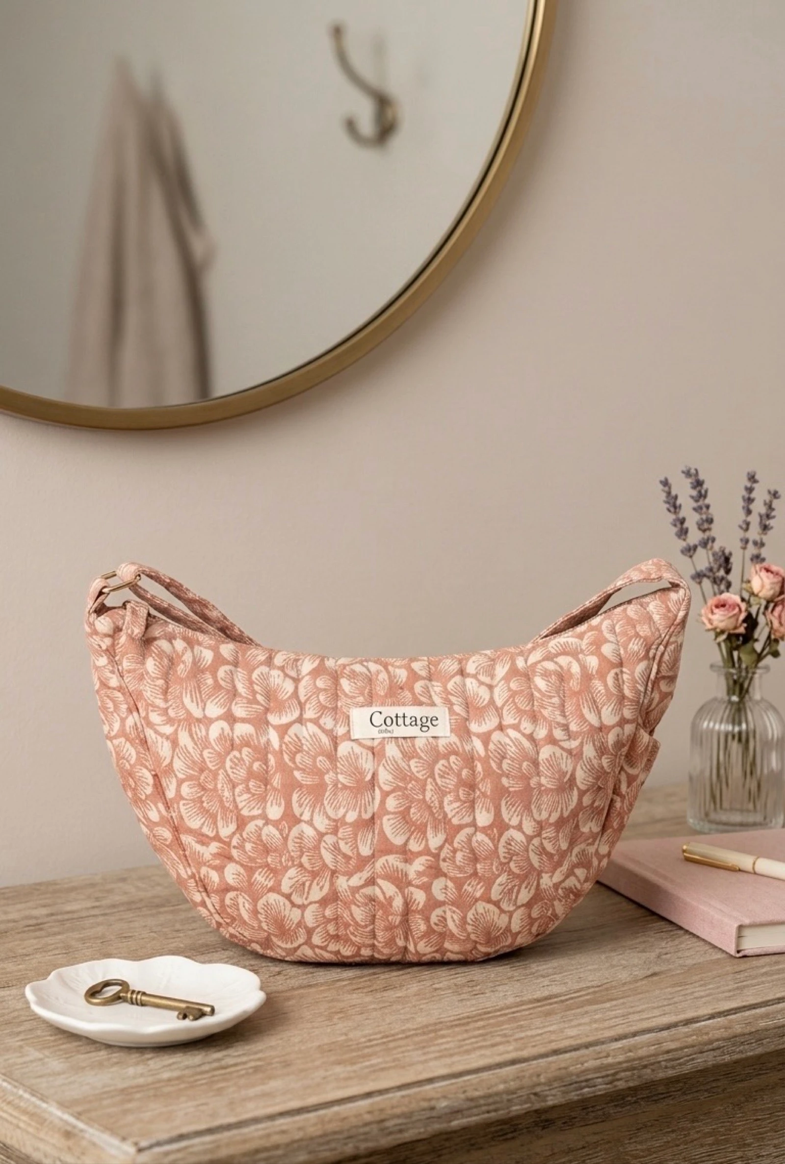 Sac Lune 100% Coton Matelassé Collection Cottage & Bag / Modèle Grandes Fleurs Abricot 
